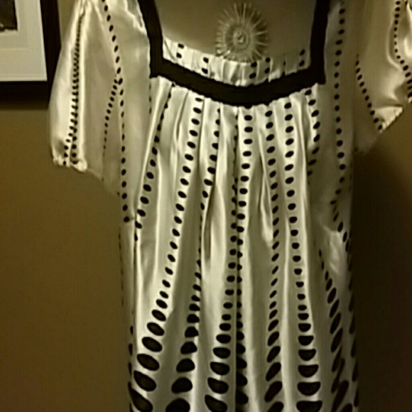 Blouse - Picture 2 of 4